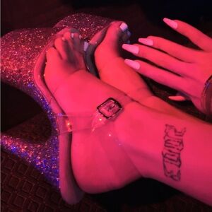 8” GLITTER PLEASERS SIZE 9